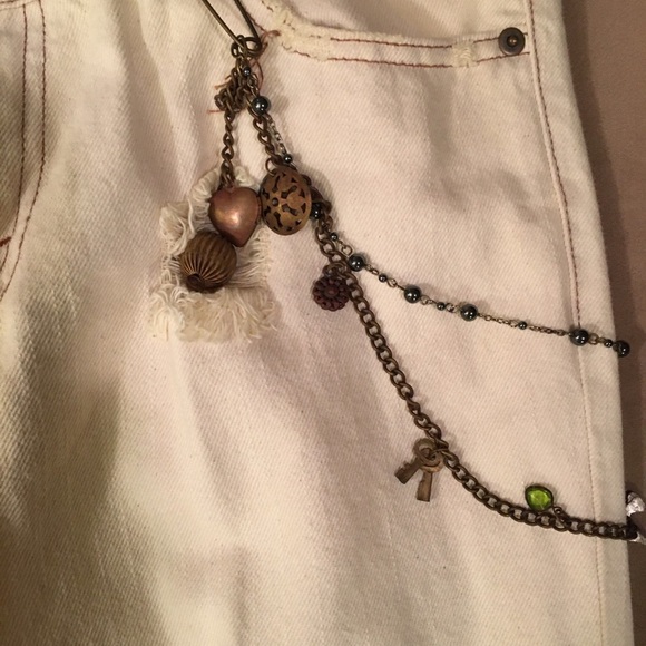 Free People Distressed Off-White Jeans - Picture 5 of 9